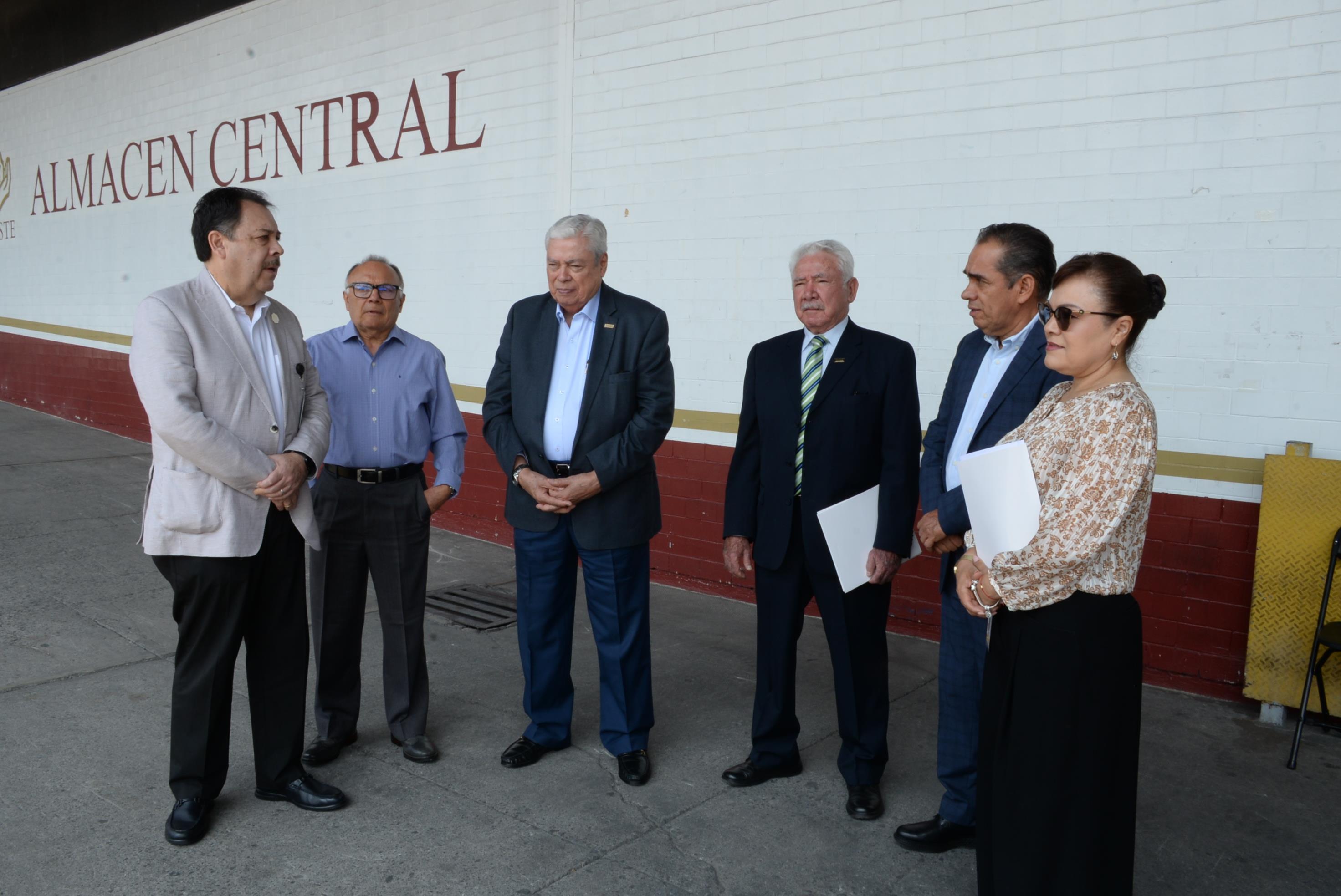 Inauguración de la Nueva Unidad de superISSSTE, en los almacenes, San Fernando No. 547